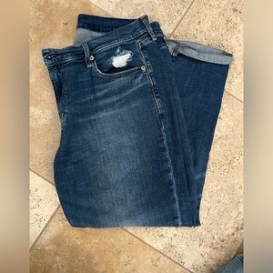 Gap girlfriend mid rise jeans size 30